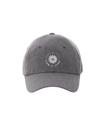 RMRN（アルエームアルエヌ）の「DAISY EMBROIDED BALL CAP（キャップ）」