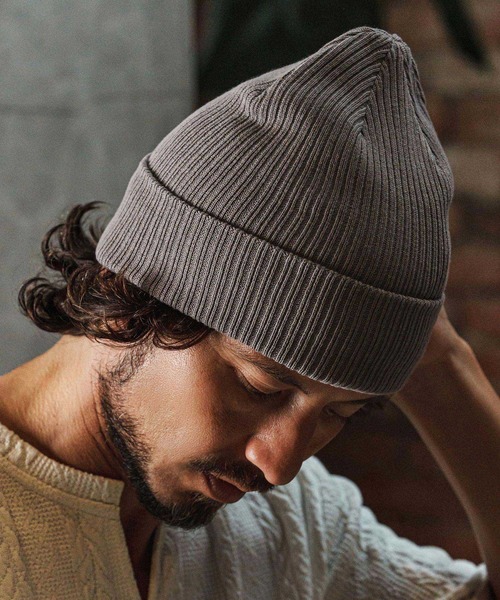 felkod(フィルコッド)の「mko13328-Barcode Embroidery Cotton Knit Watch ニット帽(F26S330)(ニットキャップ/ビーニー・メンズ・グレー/ブラック×ホワイト/ベージュ系その他/ブラック×ピンク・FREE)」の11枚目の写真