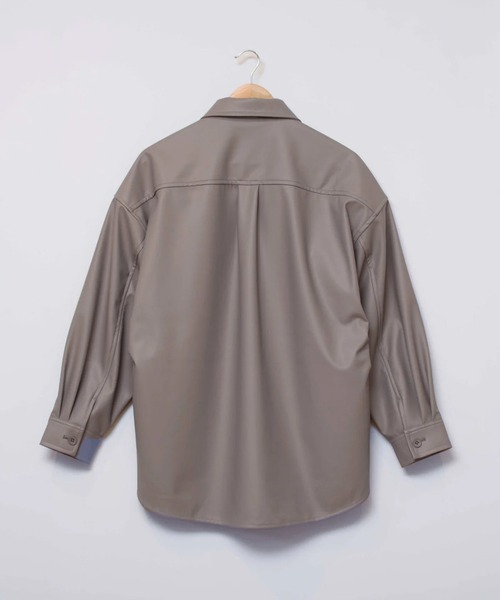 A blends(エイブレンズ)の「A blends フェイクレザーラムスキンCPO(その他アウター・メンズ・ブラック/グレー/ベージュ・LARGE/MEDIUM)」の5枚目の写真
