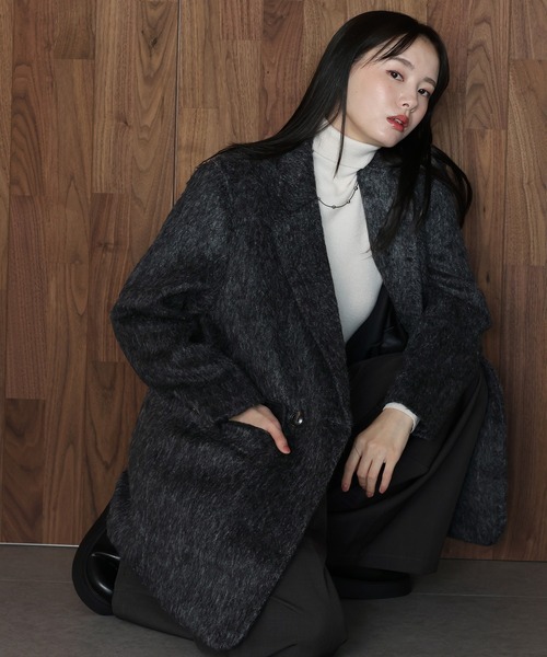 J by blue(ジェイバイブルー)の「シャギーハーフコート(ピーコート・レディース・ブラウン/チャコールグレー・MEDIUM)」の1枚目の写真