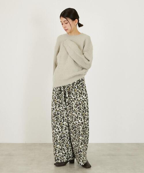 MELROSE claire（メルローズ クレール）の「【ツイルベロアプリントイージーパンツ】（その他パンツ・レディース・ライトベージュ/グレー・3/2）」の7枚目の写真
