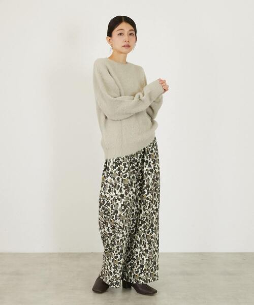 MELROSE claire（メルローズ クレール）の「【ツイルベロアプリントイージーパンツ】（その他パンツ・レディース・ライトベージュ/グレー・3/2）」の11枚目の写真