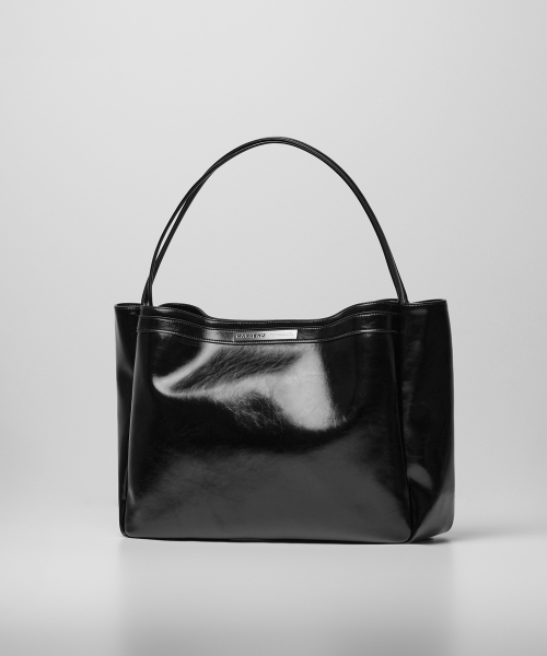 MARHEN.J(マルヘンジェイ)の「ケーシー (CASY) ビッグショルダーバッグ(ショルダーバッグ・レディース・ブラック/オートミール・FREE)」の4枚目の写真