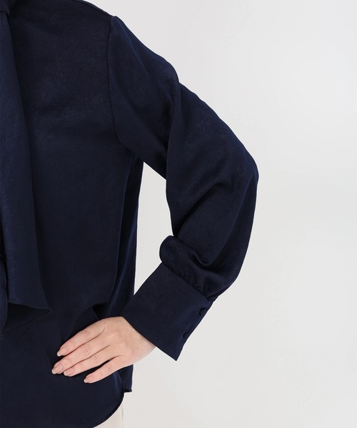 STRAWBERRY-FIELDS（ストロベリーフィールズ）の「ロイヤルヴィンテージサテン_サイドボウタイブラウス（シャツ/ブラウス・レディース・ピンク系その他/オフホワイト・2）」の8枚目の写真