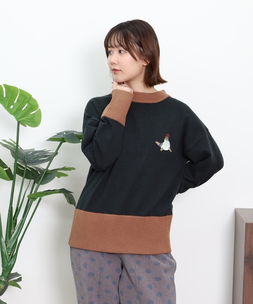 Emago(イマゴ)の「EMAGO あざらし刺繍プルオーバー(ニット/セーター・レディース・グリーン/レッド/杢グレー・FREE)」の12枚目の写真