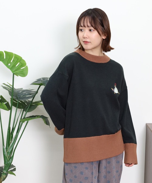 Emago(イマゴ)の「EMAGO あざらし刺繍プルオーバー(ニット/セーター・レディース・グリーン/レッド/杢グレー・FREE)」の13枚目の写真