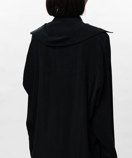 Maison MIHARA YASUHIRO(メゾンミハラヤスヒロ)の「Double Layered Shirt(シャツ/ブラウス・レディース・ホワイト/ブラック・36)」の9枚目の写真