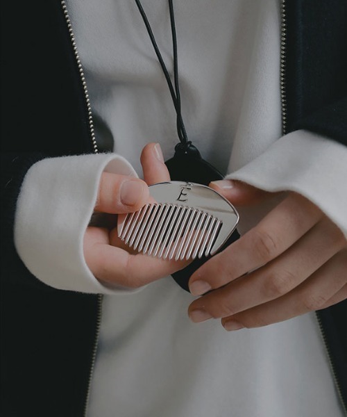 ネックコードコームネックチャーム（チャーム）｜ETRE TOKYO（エトレ