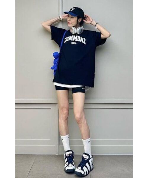 COMMONZ(コモンズ)の「エッセンシャルアーチロゴ半袖Tシャツ_ネイビー(Tシャツ/カットソー・レディース・その他・2)」の11枚目の写真
