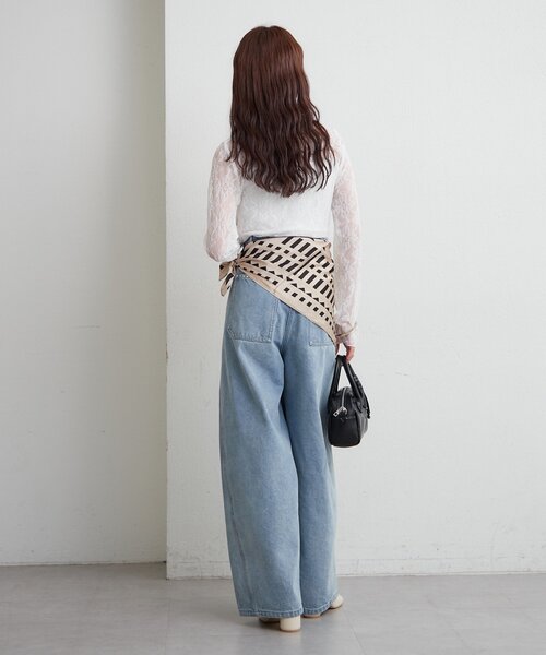 mystic（ミスティック）の「ジオメトリック柄 スカーフ（バンダナ/スカーフ・レディース・ベージュ・ONE SIZE）」の5枚目の写真