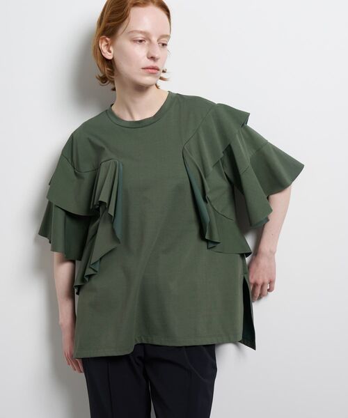 LANVIN en Bleu(ランバンオンブルー)の「アシンメフリルカットソー(Tシャツ/カットソー・レディース・ブラック/カーキ/オフホワイト・38)」の3枚目の写真