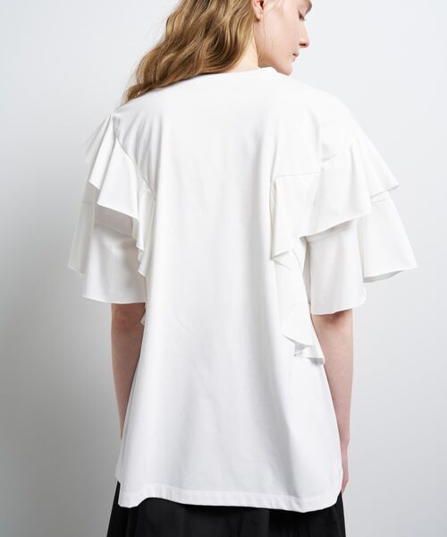 LANVIN en Bleu(ランバンオンブルー)の「アシンメフリルカットソー(Tシャツ/カットソー・レディース・ブラック/カーキ/オフホワイト・38)」の17枚目の写真