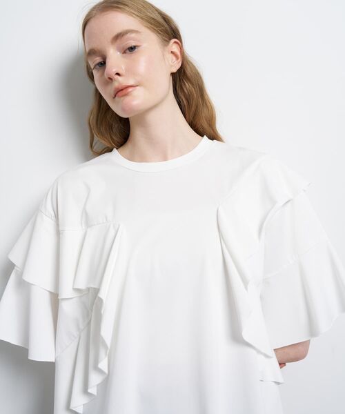 LANVIN en Bleu(ランバンオンブルー)の「アシンメフリルカットソー(Tシャツ/カットソー・レディース・ブラック/カーキ/オフホワイト・38)」の18枚目の写真