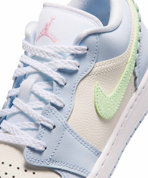 セール】エア ジョーダン 1 LOW SE ジュニアシューズ / Air Jordan 1