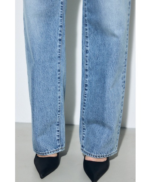 AZUL by moussy（アズールバイマウジー）の「AZUL DENIM ストレートデニム（デニムパンツ・レディース・アイボリー/ライトブルー・24inch/25inch/26inch/27inch）」の19枚目の写真