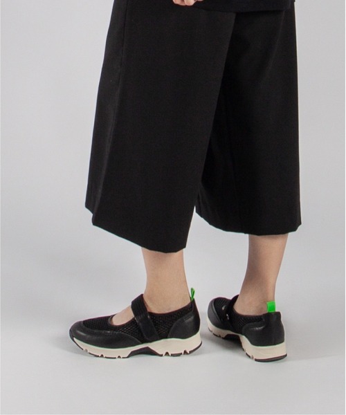 本革/軽量/170g】ストラップ付きメッシュスニーカー ALL BLACK