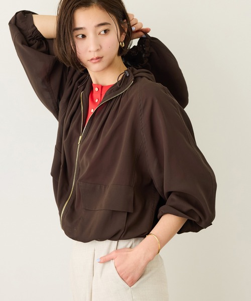 ROPE'(ロペ)の「【DEWEIGHT'(デューエイト)】シアーマウンテンパーカー/イージーケア(マウンテンパーカー・レディース・オフホワイト/ダークブラウン・FREE)」の1枚目の写真