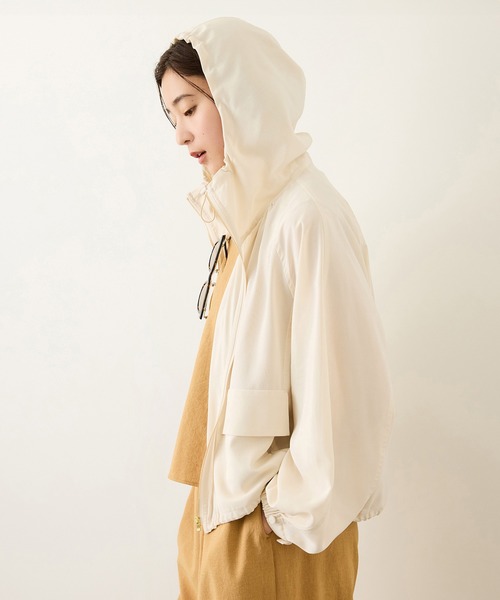 ROPE'(ロペ)の「【DEWEIGHT'(デューエイト)】シアーマウンテンパーカー/イージーケア(マウンテンパーカー・レディース・オフホワイト/ダークブラウン・FREE)」の11枚目の写真