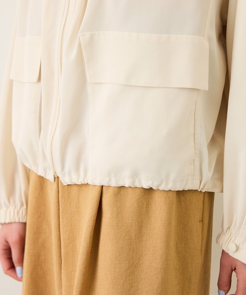 ROPE'(ロペ)の「【DEWEIGHT'(デューエイト)】シアーマウンテンパーカー/イージーケア(マウンテンパーカー・レディース・オフホワイト/ダークブラウン・FREE)」の6枚目の写真