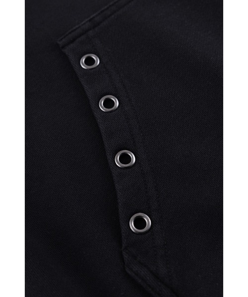 SUPPLIER(サプライヤー)の「ジップフーディ|Fire Tribal Leather Patch Zip Hoodie|SUPPLIER(パーカー・メンズ・グレー/ブラック・LARGE/X-LARGE/SMALL/MEDIUM/XX-LARGE)」の14枚目の写真