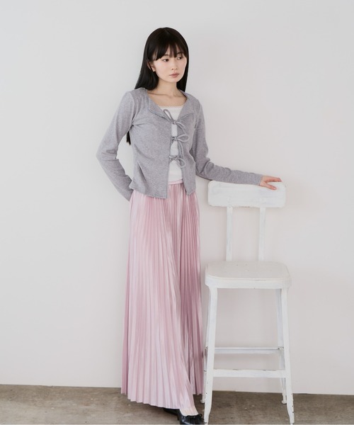 Siel(シエル)の「エアリープリーツスカート(スカート・レディース・ブラウン/ピンク/ベージュ/ネイビー/シルバー/ブラック・FREE)」の15枚目の写真
