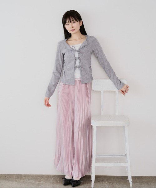 Siel(シエル)の「エアリープリーツスカート(スカート・レディース・ブラウン/ピンク/ベージュ/ネイビー/シルバー/ブラック・FREE)」の16枚目の写真