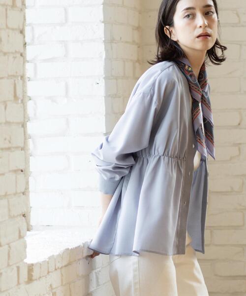 OPAQUE.CLIP（オペークドットクリップ）の「ブラウス風Vネックカーディガン【洗濯機OK】（カーディガン/ボレロ・レディース・ブラック/グレー/オフホワイト・40/38）」の3枚目の写真