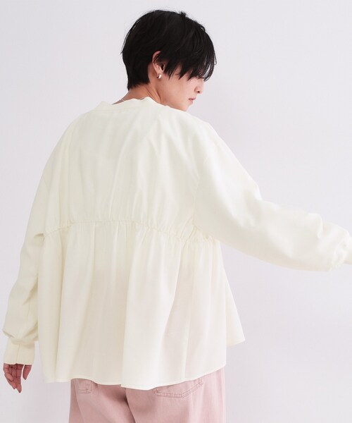 OPAQUE.CLIP（オペークドットクリップ）の「ブラウス風Vネックカーディガン【洗濯機OK】（カーディガン/ボレロ・レディース・ブラック/グレー/オフホワイト・40/38）」の20枚目の写真