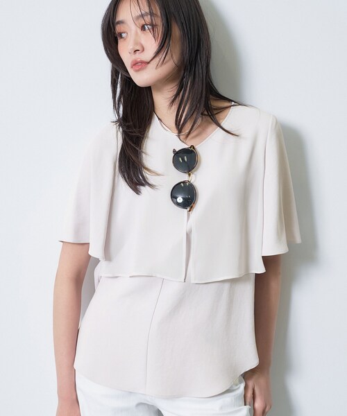 INDIVI（インディヴィ）の「【着る日傘】シフォンドッキングブラウス（シャツ/ブラウス・レディース・サックスブルー/ブラック/ライトグレー系5/ネイビー・38/36/40/03/19/15 /13/05）」の2枚目の写真