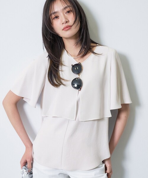 INDIVI（インディヴィ）の「【着る日傘】シフォンドッキングブラウス（シャツ/ブラウス・レディース・サックスブルー/ブラック/ライトグレー系5/ネイビー・38/36/40/03/19/15 /13/05）」の22枚目の写真