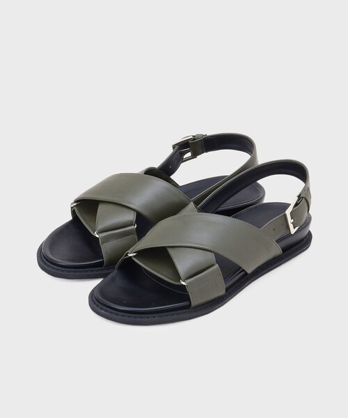 INDIVI（インディヴィ）の「【合皮】クロスデザインサンダル（サンダル・レディース・オリーブ系3/ブラック・45/35/25）」の2枚目の写真