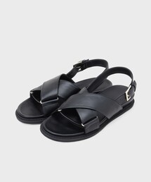 INDIVI（インディヴィ）の「【合皮】クロスデザインサンダル（サンダル）」