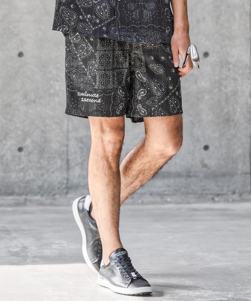 1minute 1second(ワンミニットワンセカンド)の「mp14695-bandana print shrink shorts ショートパンツ(1M26N160)(その他パンツ・メンズ・ブルー/ホワイト/ブラック・L/M/S/XL)」の2枚目の写真