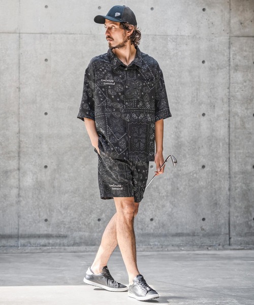 1minute 1second(ワンミニットワンセカンド)の「mp14695-bandana print shrink shorts ショートパンツ(1M26N160)(その他パンツ・メンズ・ブルー/ホワイト/ブラック・L/M/S/XL)」の17枚目の写真