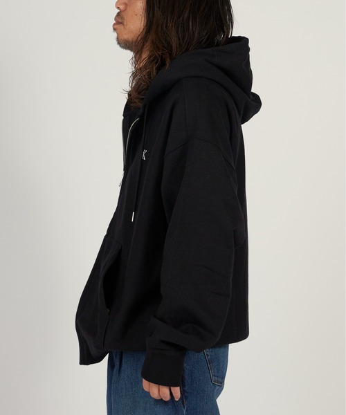 Calvin Klein（カルバン・クライン）の「Calvin Klein/カルバンクライン パーカー - ロングスリーブテリーモノグラムパーカー JUNG KOOK / ジョングク着用商品 フルジップパーカー シンプル 2026年春夏（パーカー・メンズ・ブラック/グレー・M/L/XL）」の13枚目の写真