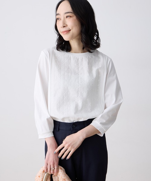 DECOY SINCE 1981（デコイシンスイチキュウハチイチ）の「刺しゅうレースドッキングプルオーバー【大きいサイズあり】（Tシャツ/カットソー・レディース・イエロー/ネイビー/ホワイト・M/L/LL/3L/4L）」の9枚目の写真