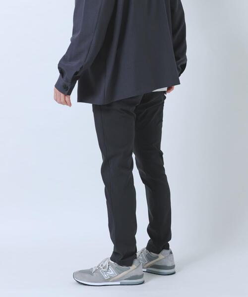 ITEMS URBANRESEARCH(アイテムズ アーバンリサーチ)の「冷感スーパーストレッチマルチポケットパンツ(その他パンツ・メンズ・グレー/カーキ/ブラック/ベージュ・LARGE/MEDIUM/X-LARGE)」の6枚目の写真