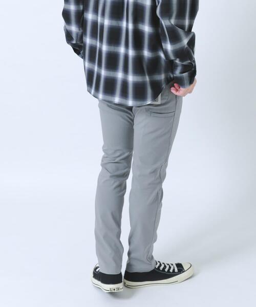 ITEMS URBANRESEARCH(アイテムズ アーバンリサーチ)の「冷感スーパーストレッチマルチポケットパンツ(その他パンツ・メンズ・グレー/カーキ/ブラック/ベージュ・LARGE/MEDIUM/X-LARGE)」の15枚目の写真