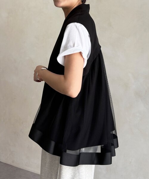 DouDou（ドゥドゥ）の「【WEB限定】バックチュール重ねベスト（ベスト・レディース・ベージュ/ブラック・FREE）」の11枚目の写真