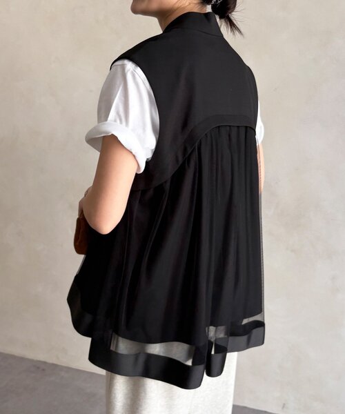 DouDou（ドゥドゥ）の「【WEB限定】バックチュール重ねベスト（ベスト・レディース・ベージュ/ブラック・FREE）」の12枚目の写真