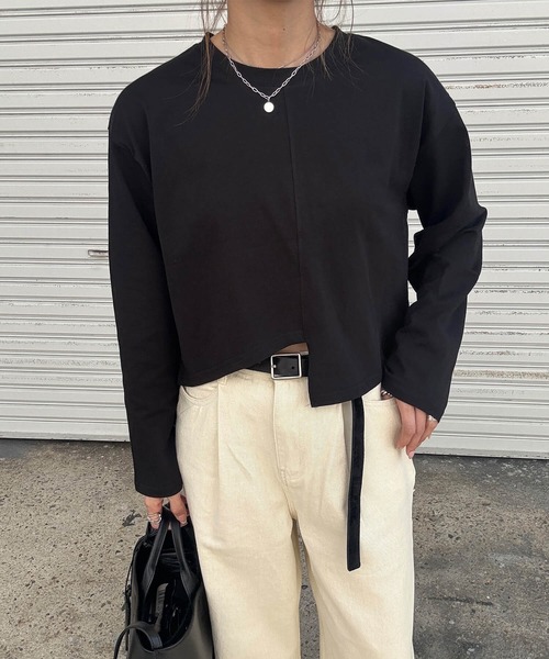 ISOOK(アイスー)の「裾デザインカットクロップドロンT(chiica select) / 長袖 シンプルTシャツ 無地 ロンT ショート丈 アシンメトリー 白T 黒T 秋服 秋トップス(Tシャツ/カットソー・レディース・ブラック/ホワイト・FREE)」の14枚目の写真
