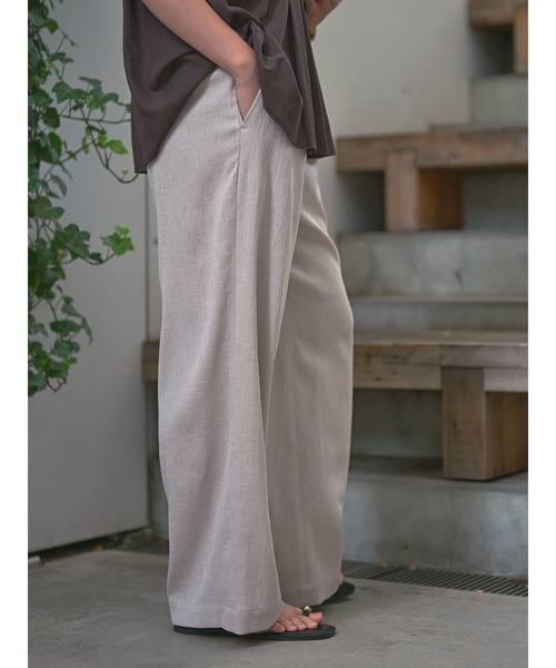 qualite(カリテ)の「【ベストセラーアイテム!新色追加】リネンライクパンツ セットアップ対応 春服 夏服 オフィスカジュアル(その他パンツ・レディース・オフホワイト/ワイン/ベージュ/ライトグレー・36/38)」の6枚目の写真