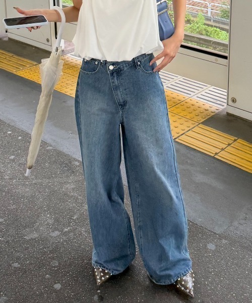 AIC.(エーアイシー)の「スーパーワイドルーズデニムパンツ(デニムパンツ・レディース・ブラック/ブルー・SMALL/MEDIUM)」の9枚目の写真