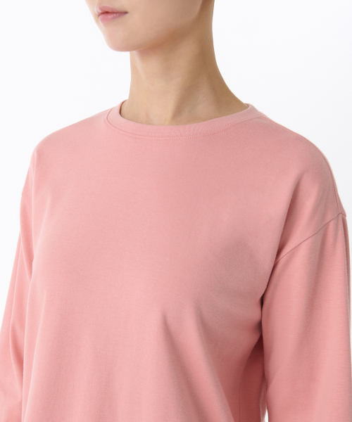 MUSINSA STANDARD WOMAN（ムシンサスタンダードウーマン）の「ウィメンズリラックスクルーネック長袖Tシャツ[ブラッシュピンク]（Tシャツ/カットソー・レディース・その他・MEDIUM/X-SMALL/SMALL）」の3枚目の写真