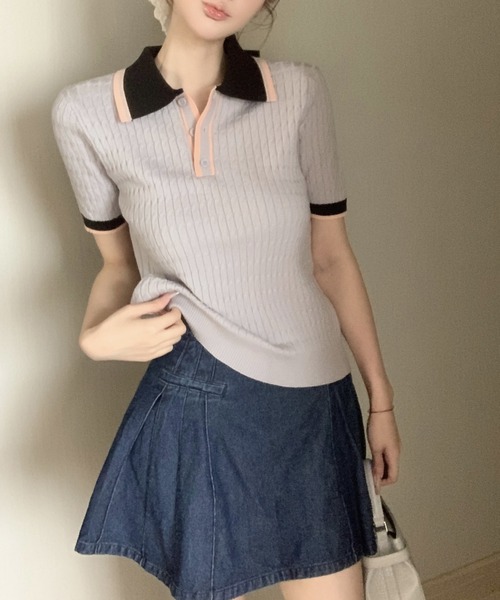 AMAJI(アマジ)の「配色襟ポロニット 半袖 リブ編み フロントボタン トップス(ポロシャツ・レディース・ライトグレー/ネイビー/ベージュ/イエロー・FREE)」の2枚目の写真