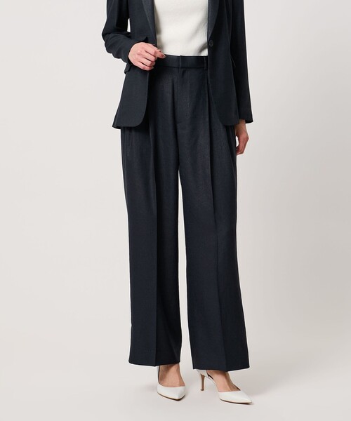 UNITED ARROWS(ユナイテッドアローズ)の「Spiree IAS 2タック ワイドパンツ ‐UVカット 接触冷感 ウォッシャブル‐(スラックス・レディース・ナチュラル/ネイビー・40/36/38/34)」の2枚目の写真