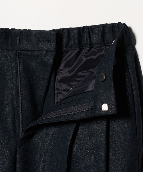 UNITED ARROWS(ユナイテッドアローズ)の「Spiree IAS 2タック ワイドパンツ ‐UVカット 接触冷感 ウォッシャブル‐(スラックス・レディース・ナチュラル/ネイビー・40/36/38/34)」の10枚目の写真