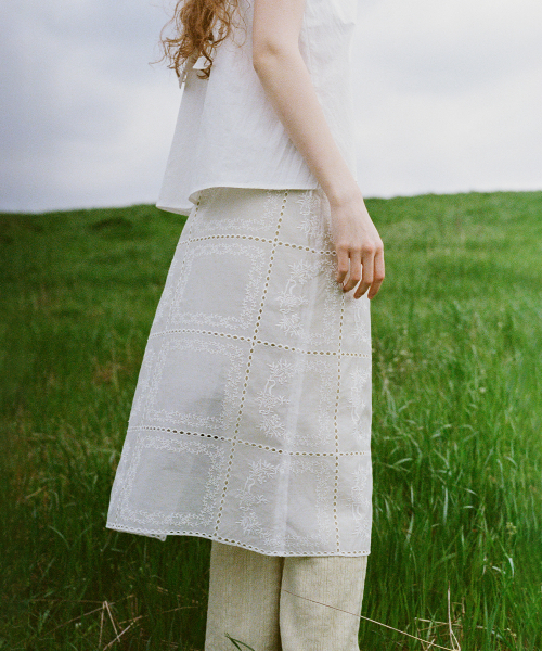 セール】Lace Layered Skirt - Ivory（スカート）｜LEVAR（レバー）の