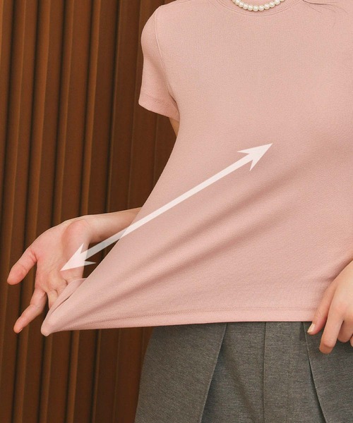 ELFRANK(エルフランク)の「【M/Lサイズ展開】大人の「伸びる」上質Tシャツ(Tシャツ/カットソー・レディース・イエロー/グレー/ピンク/ブラック/レッド/チャコールグレー/ブラウン/オフホワイト・M/L)」の9枚目の写真