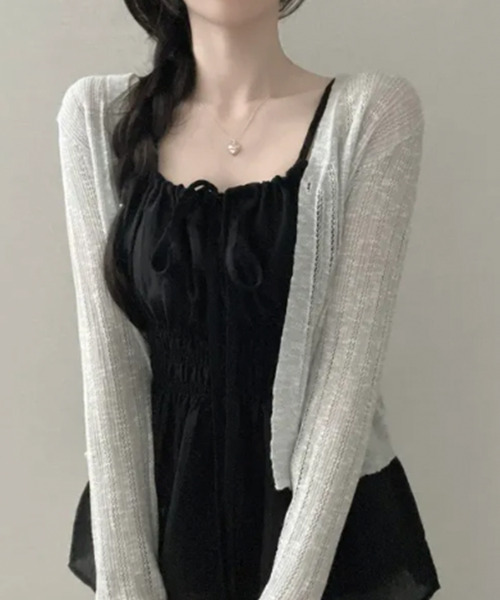 VIVID LADY(ビビッドレディー)の「ドロストネック シャーリングペプラムキャミブラウス(シャツ/ブラウス・レディース・ホワイト/ライトブルー/ブラック/クリーム/ピンク・FREE)」の18枚目の写真